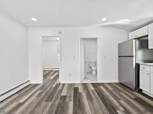 227 Mill St Floor 3, Paterson, NJ 07501