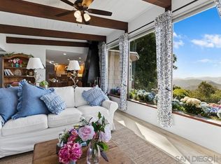 720 Sky Mountain Ln, Alpine, CA 91901