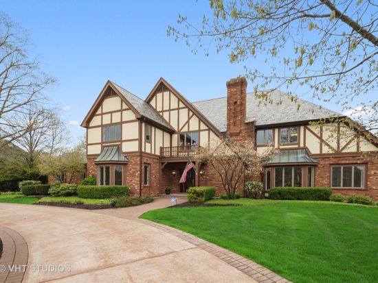 1355 Persimmon Dr St Charles Il 60174 Mls 11071429 Zillow