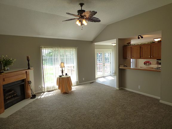 2nd image of 1364 Archer Pl