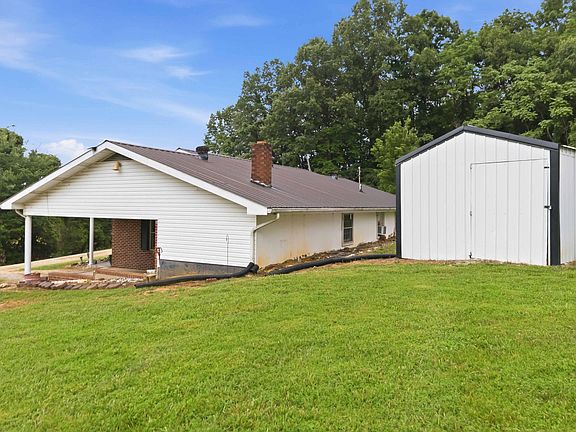 5th image of 3065 Oak Hill Rd