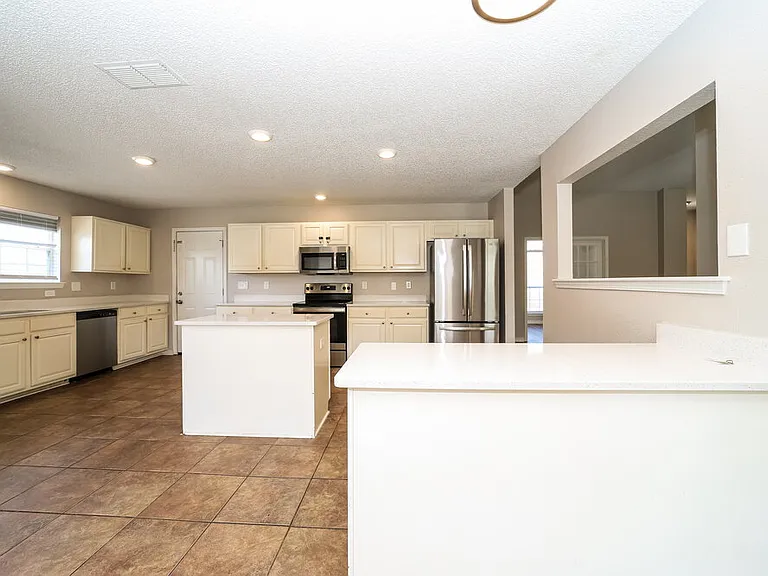 3017 Morning Sun Dr — Photo 5