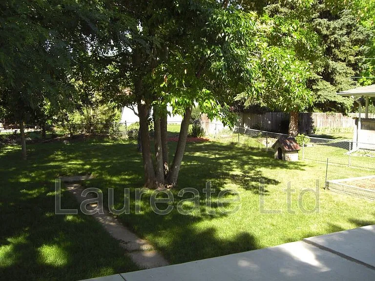 3344 S Elmira Ct — Photo 12