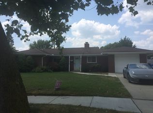 26339 Woodworth Cir, Dearborn Heights, MI