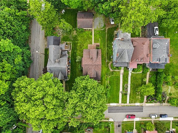 5th image of 3805 Wilksboro Ave