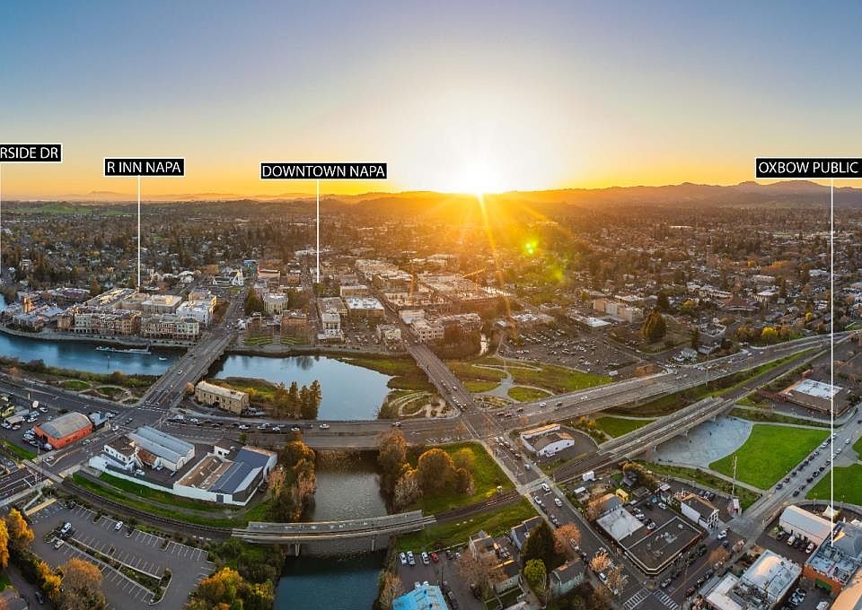 1st image of 585 Riverside Dr