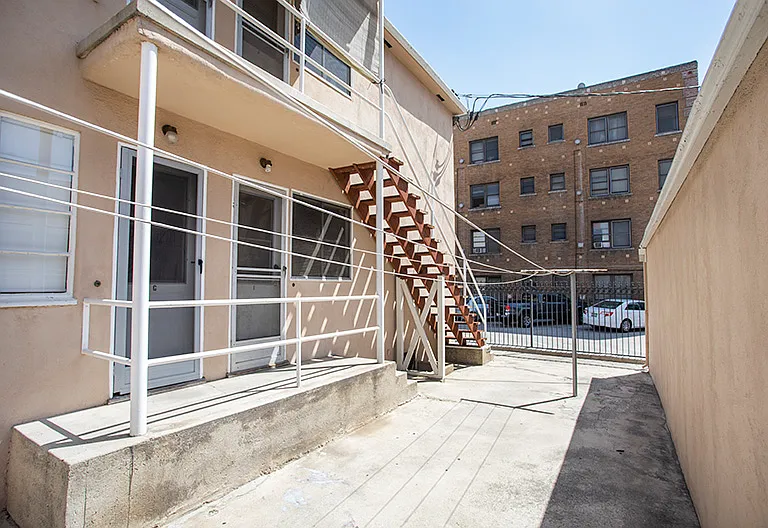 123 N Jackson St #I — Photo 12