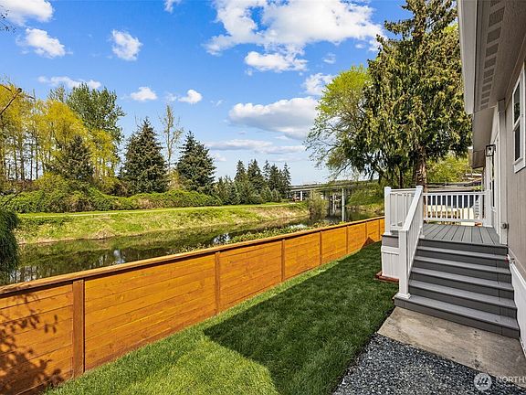 3rd image of 11510 E Riverside Drive #27
