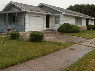 737 W 18th St, Burley, ID 83318