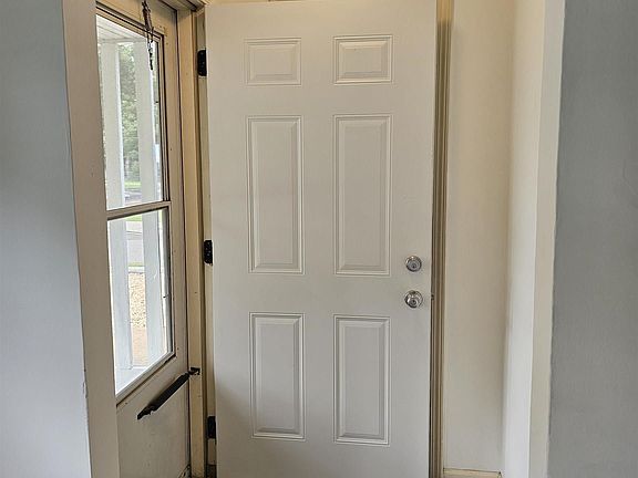 3rd image of 1200 SW Frazier Ave