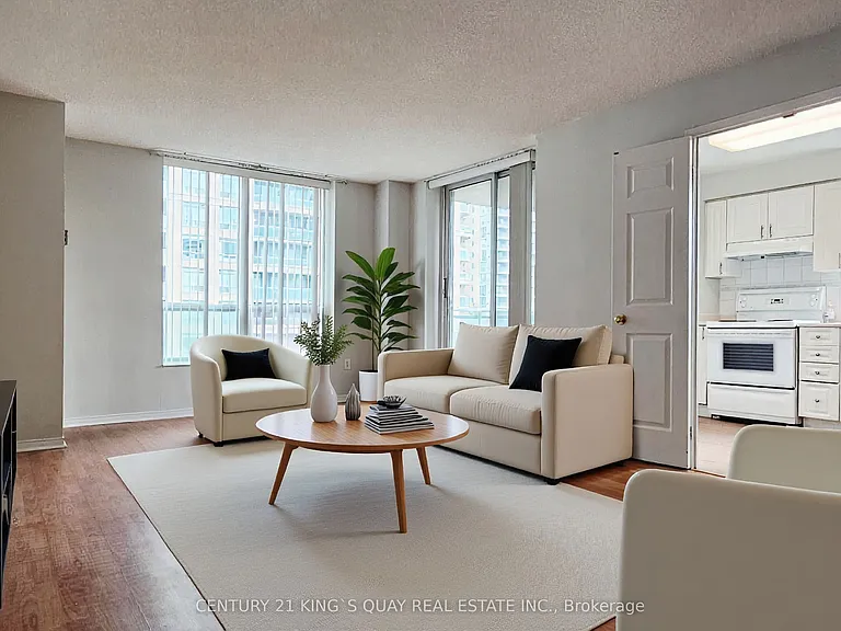28 Pemberton Ave #500 — Photo 4