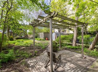 198 Duke St, Hamilton, ON L8P1Y2