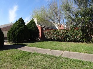 6814 Wellwood Ct, Houston, TX 77083