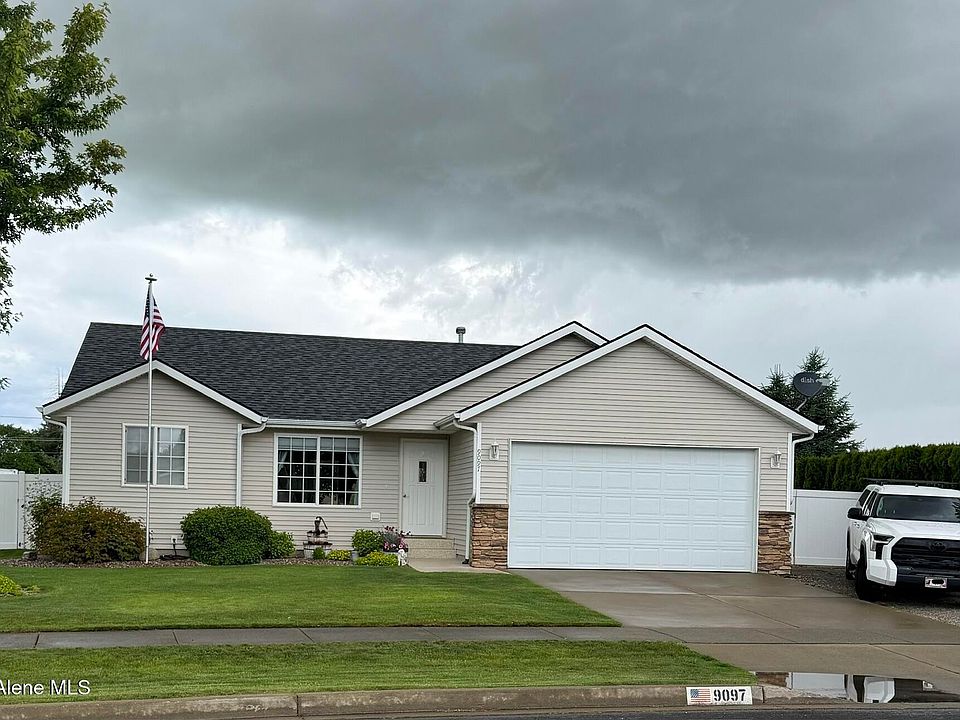 1st image of 9097 N Torrey Ln