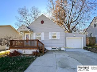 628 Oakmont Dr, Plattsmouth, NE 68048