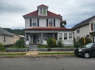 110 W Chestnut St, Mount Union, PA 17066