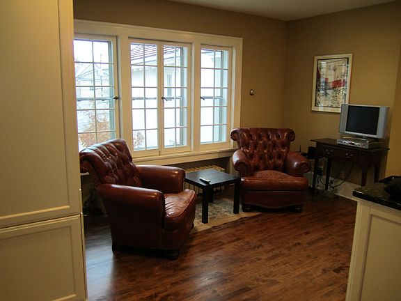 Kitchen Breakfast nook