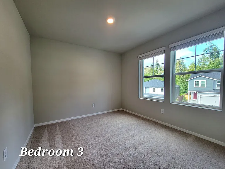 6685 Langley Ave NE — Photo 13
