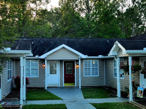 15052 Janus Rd #A, Diberville, MS 39540