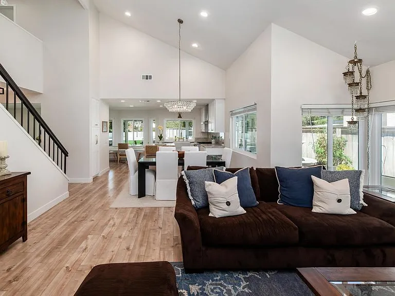 12831 Isocoma St — Photo 7