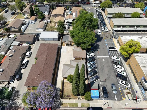215 E Ash Ave, Fullerton, CA 92832