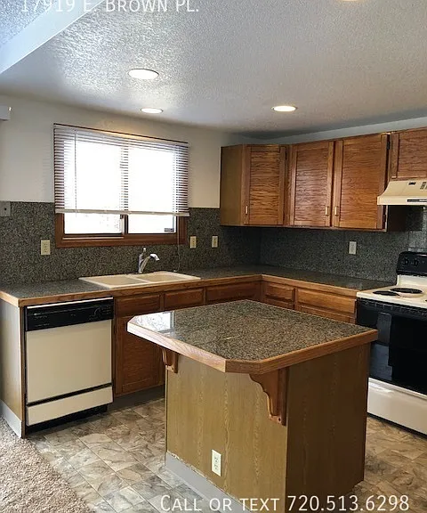 17919 E Brown Pl — Photo 6