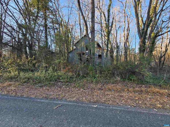 Physic Spring Rd, Dillwyn, VA 23936