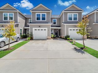 134 Ainsdale Dr, Richmond Hill, GA 31324