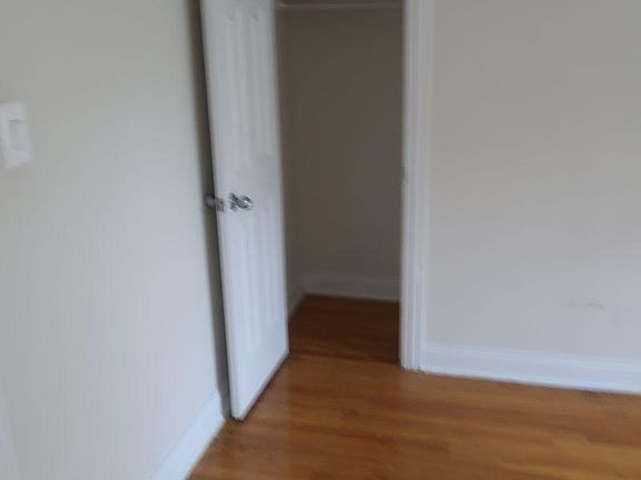 3rd image of 4725 N Kasson Ave APT 2