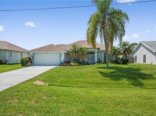 1679 Barber St, Sebastian, FL 32958