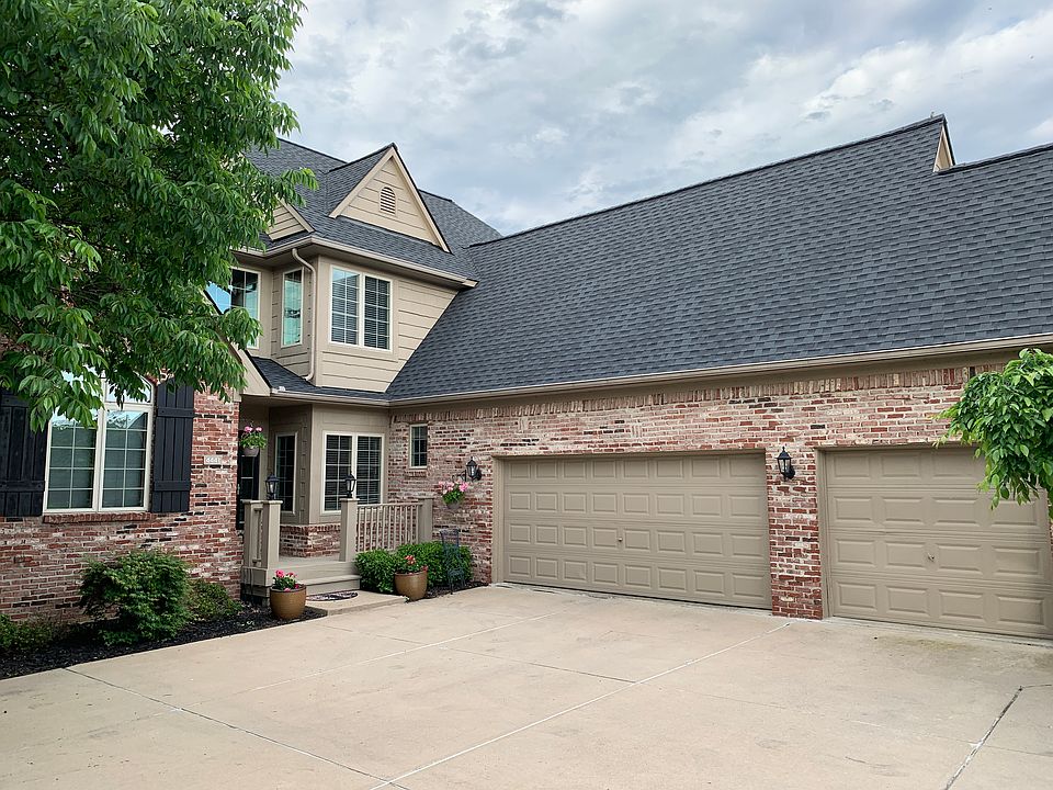 1st image of 4441 Villa France Dr