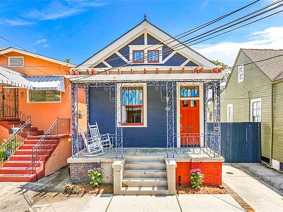 2nd image of 919 Spain St #1
