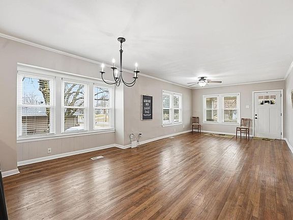 5th image of 5324 Douglas Ave