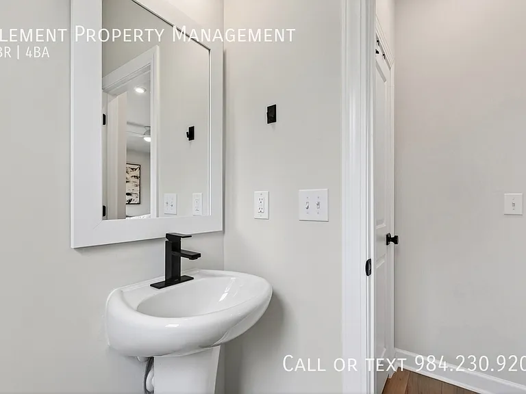 4730 Cypress Tree Ln #1 — Photo 23