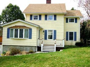 55 Sigwin Dr, Fairfield, CT 06824