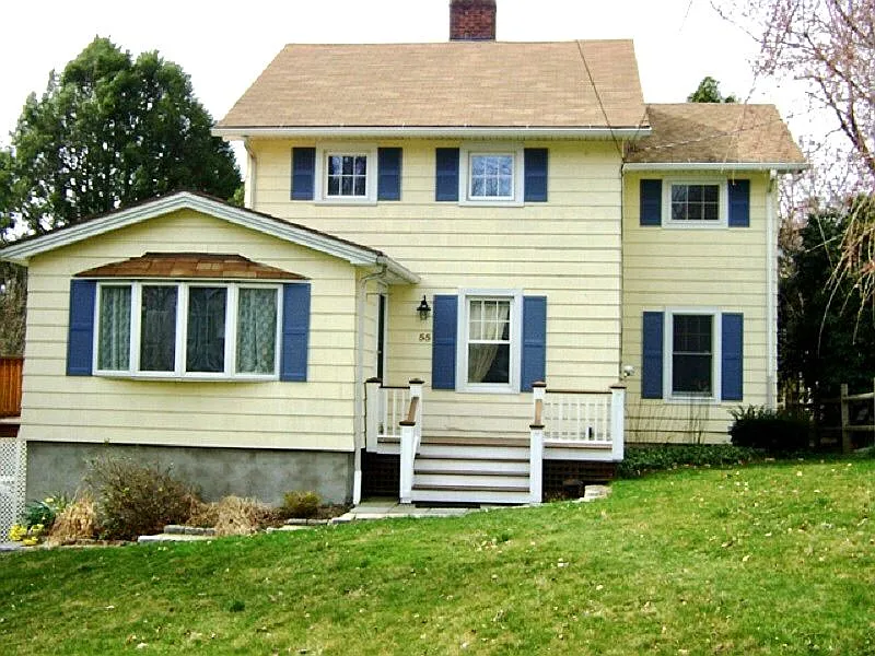 55 Sigwin Dr photo 1