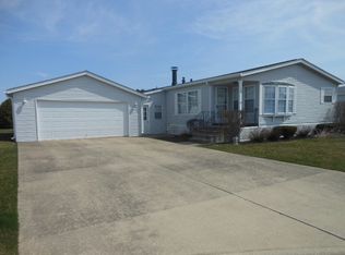 35 Norway Dr, Manteno, IL 60950