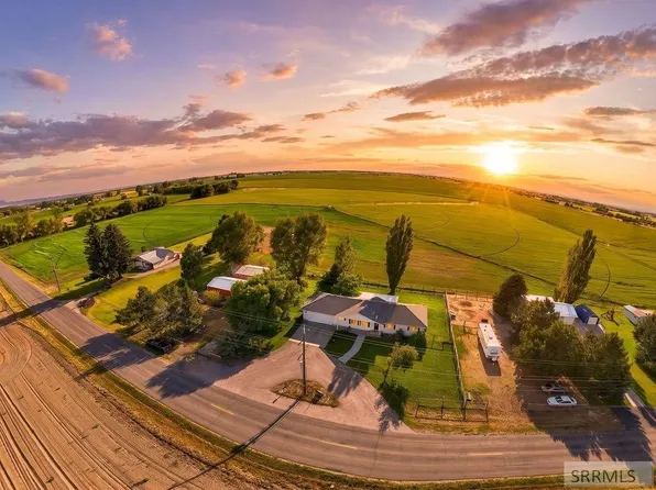 1368 N 1100 E, Shelley, ID 83274