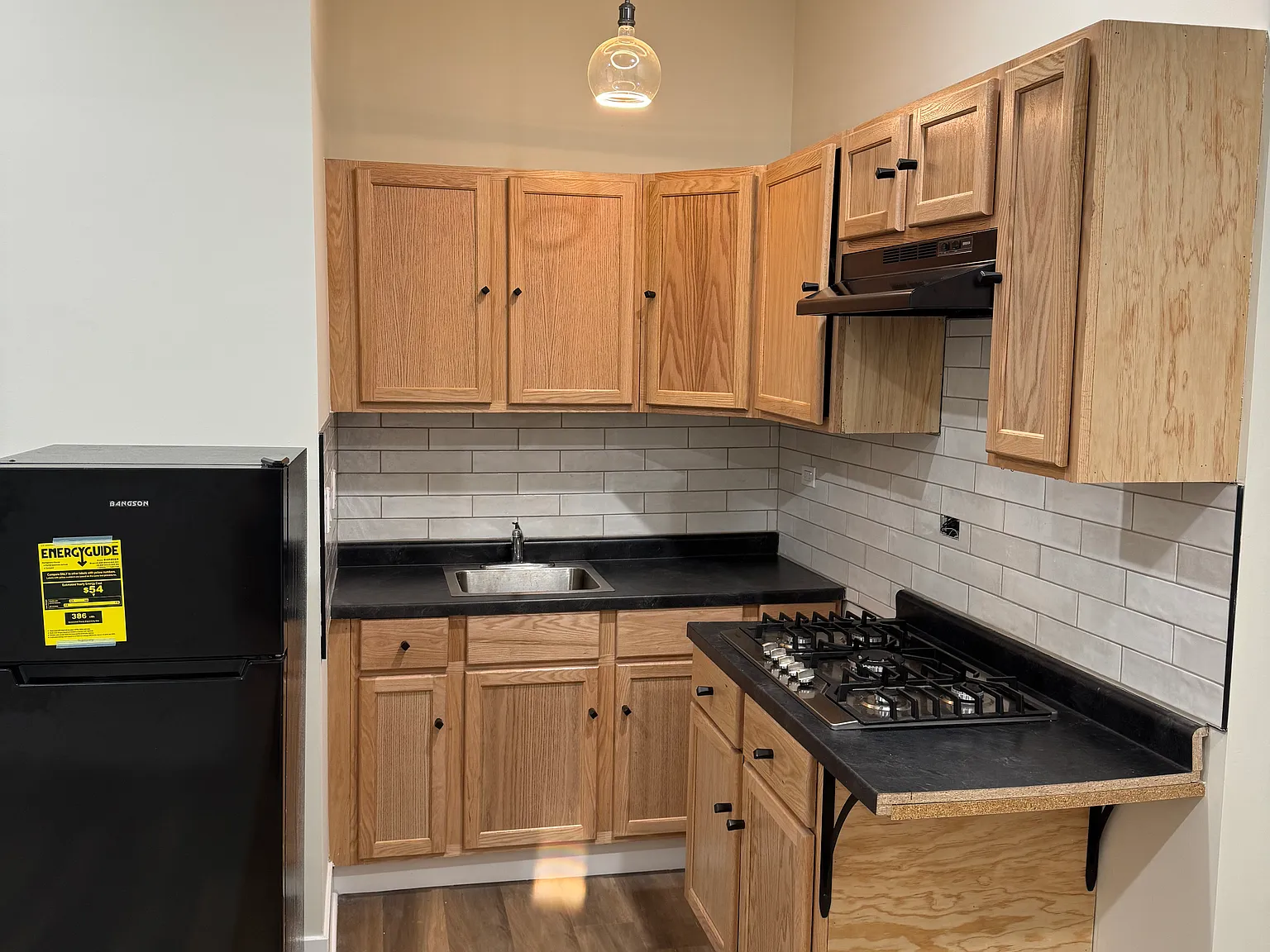 1 bed, 442 sqft, $1,800 — Photo 2