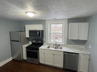 458 W Clinton St #3, Frankfort, IN 46041
