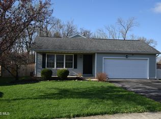 1007 Crystal Ln, Findlay, OH