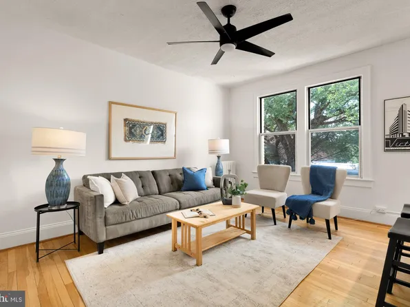 1820 Clydesdale Pl NW APT 405, Washington, DC 20009