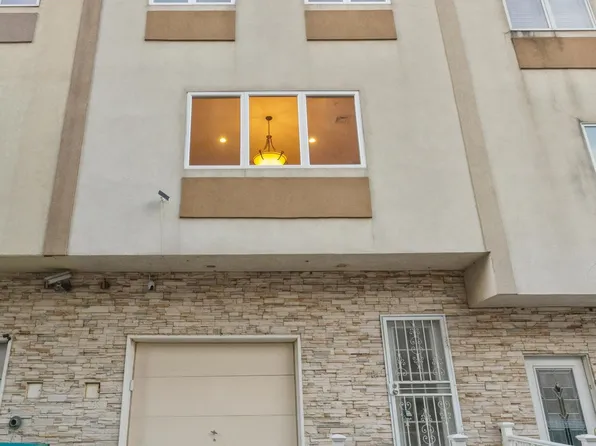 919 N Front St APT B, Philadelphia, PA 19123