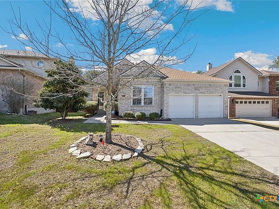 3rd image of 626 Rexton Ln