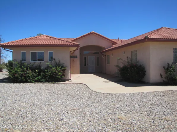 414 N Geneva Estates Rd, Pearce, AZ 85625