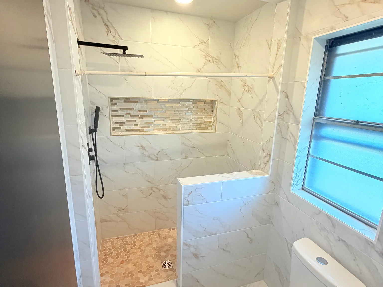 3 bed, $1,500 — Photo 3