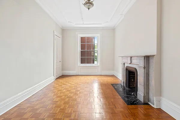 Rented by Compass | media 6