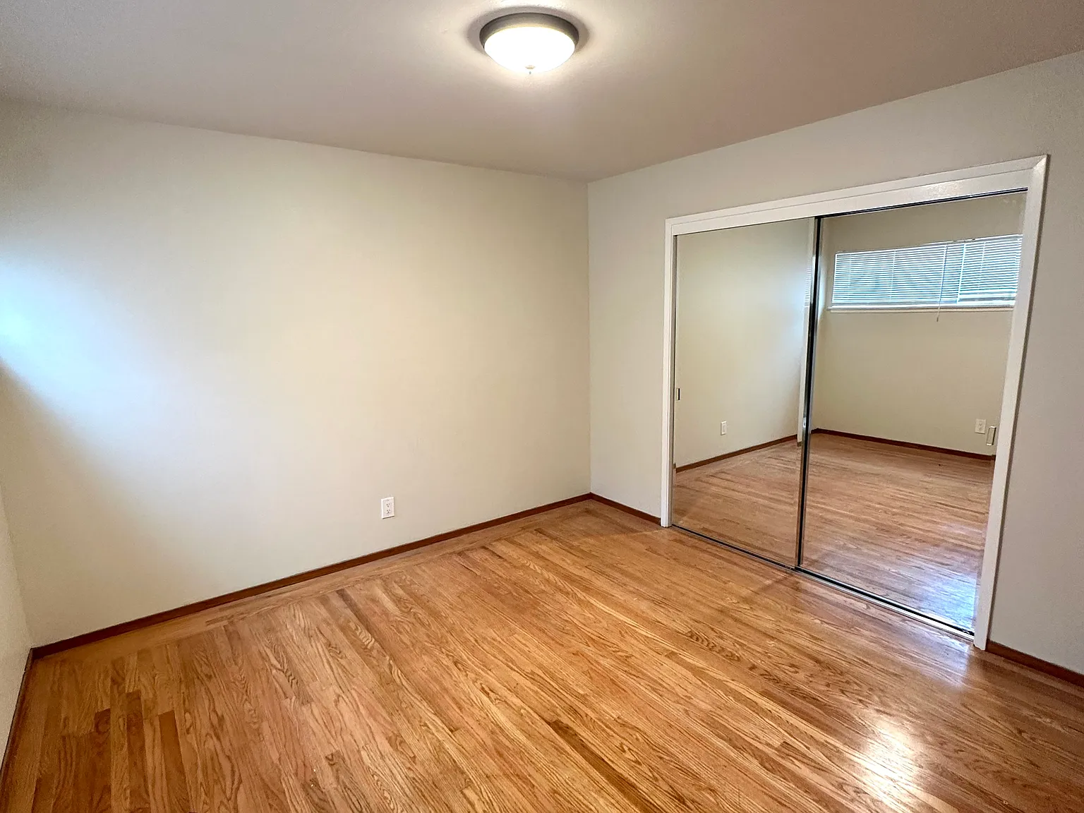 1 bed, 750 sqft, $3,695 — Photo 4