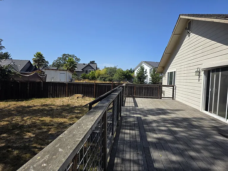 780 W Cotati Ave — Photo 45
