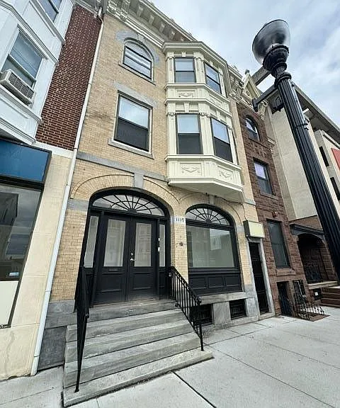 1119 W Hamilton St #2 — Photo 1